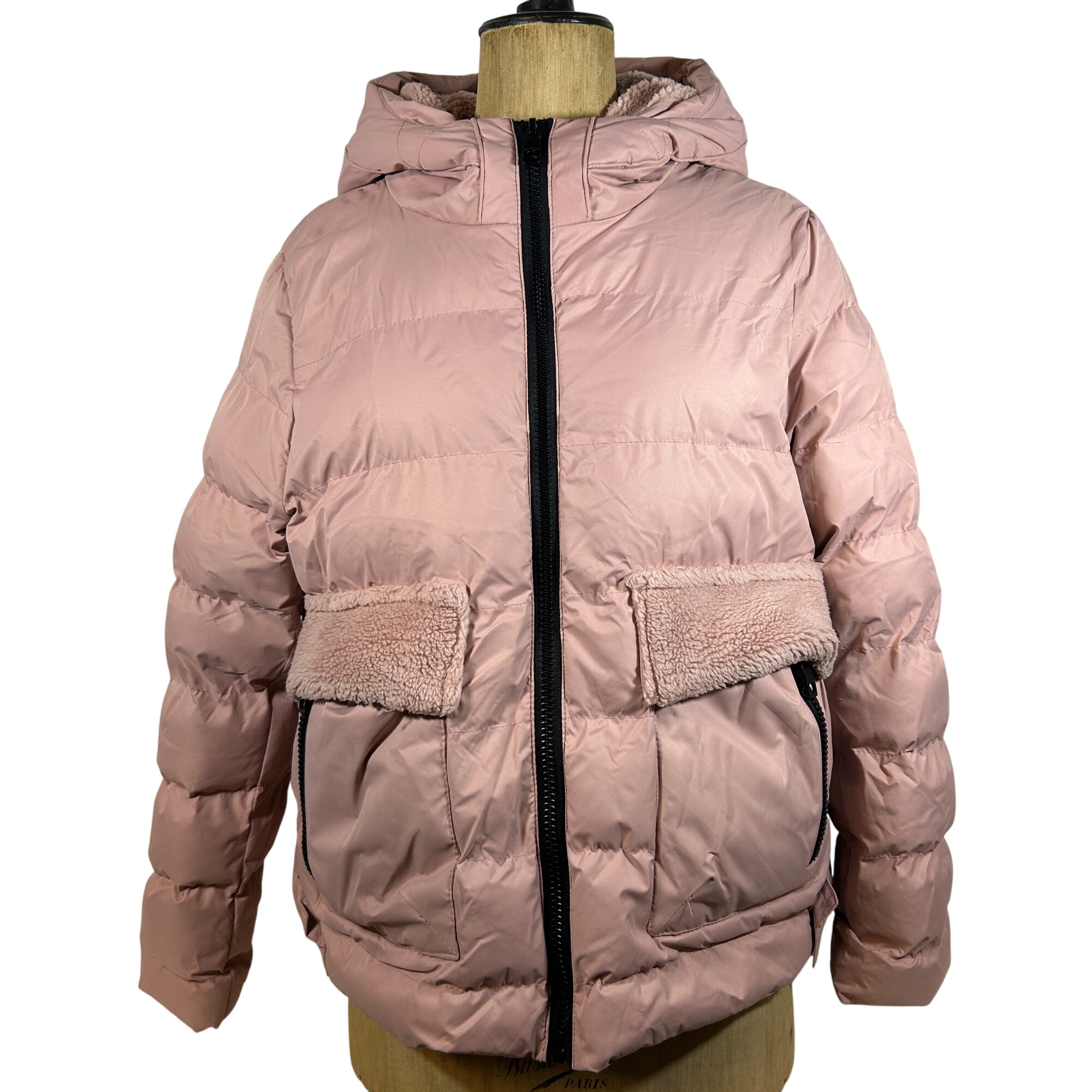 Doudoune FB sister -taille 42 - Très bon état sur Label Emmaüs